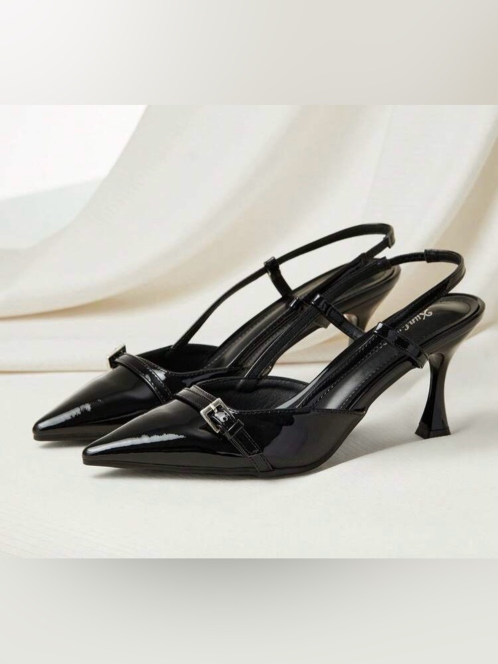 Women's Elegant Black High Heels Pointed Toe Wedge Heel Sandals. 
SIZE 8